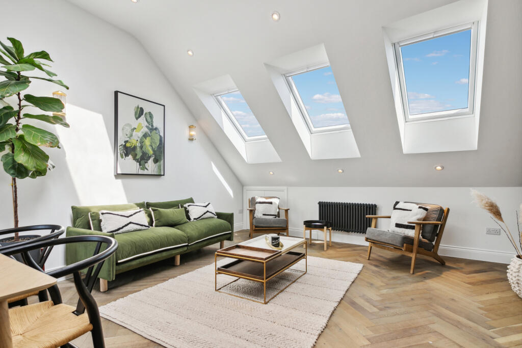 218114_HES240225_IMG_02_0000