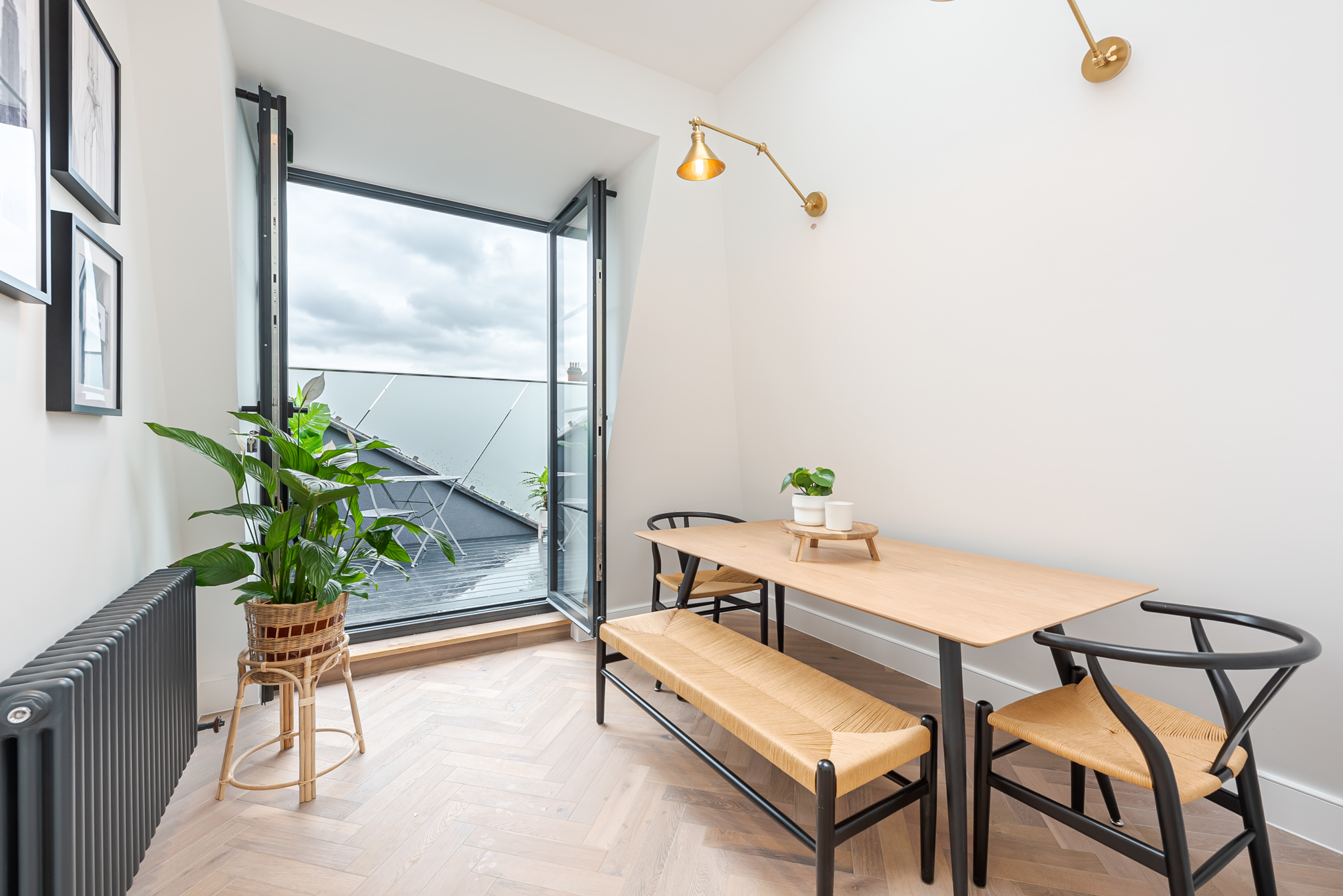 Copyright R3 Photography Ltd.