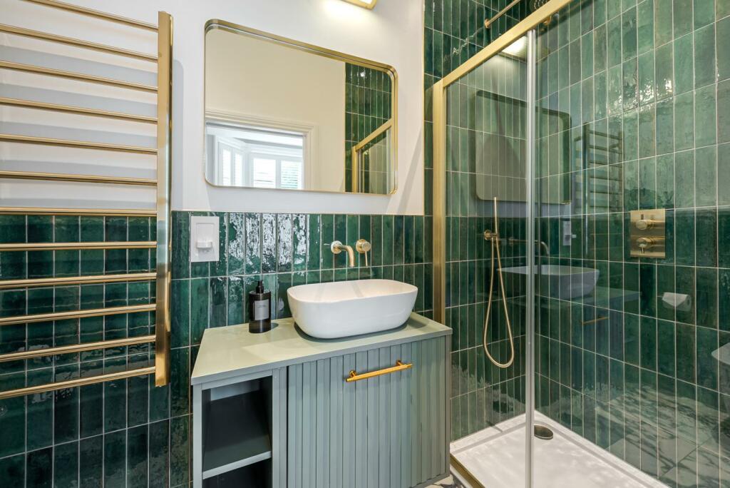 263546_2693953_IMG_15_0000