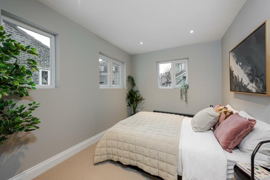 263546_2704962_IMG_06_0000